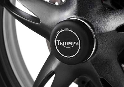moto street-triple-y-sprint-st axle-nut-cover-kit,-anod-black 