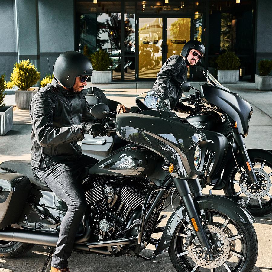 CHIEFTAIN DARK HORSE